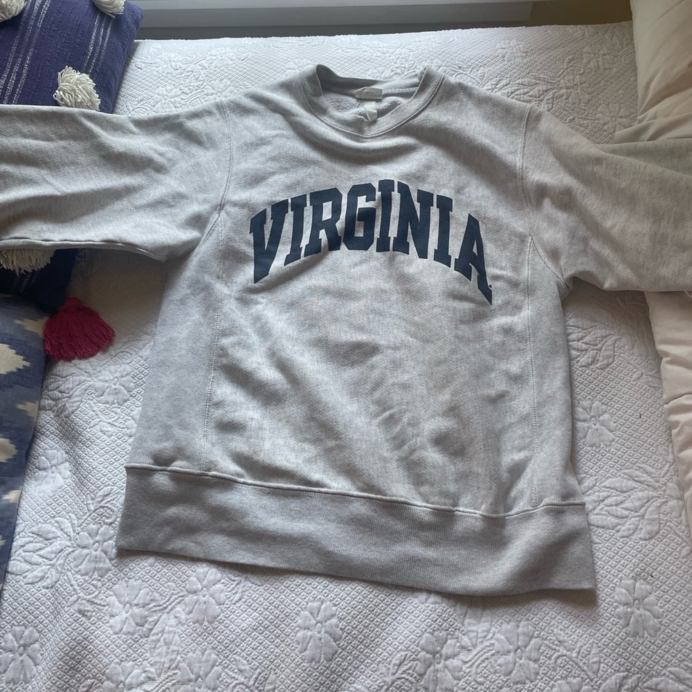Virginia women’s sweatshirt crewneck